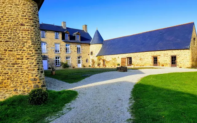 Manoir des Loges, Ambrières-les-Vallées